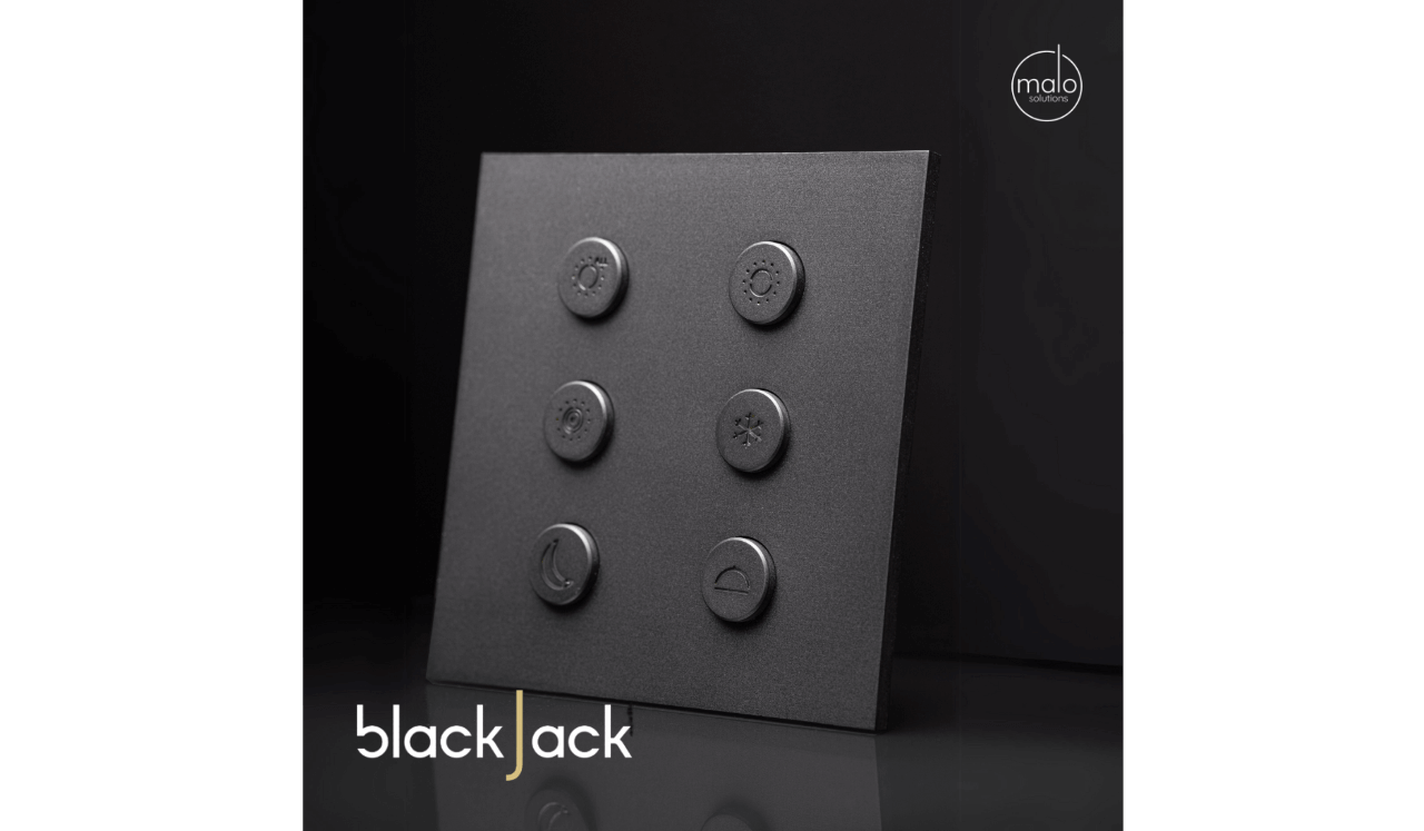 Black Nova Keypad - BLACKJACK Collection with round buttons | malo solutions